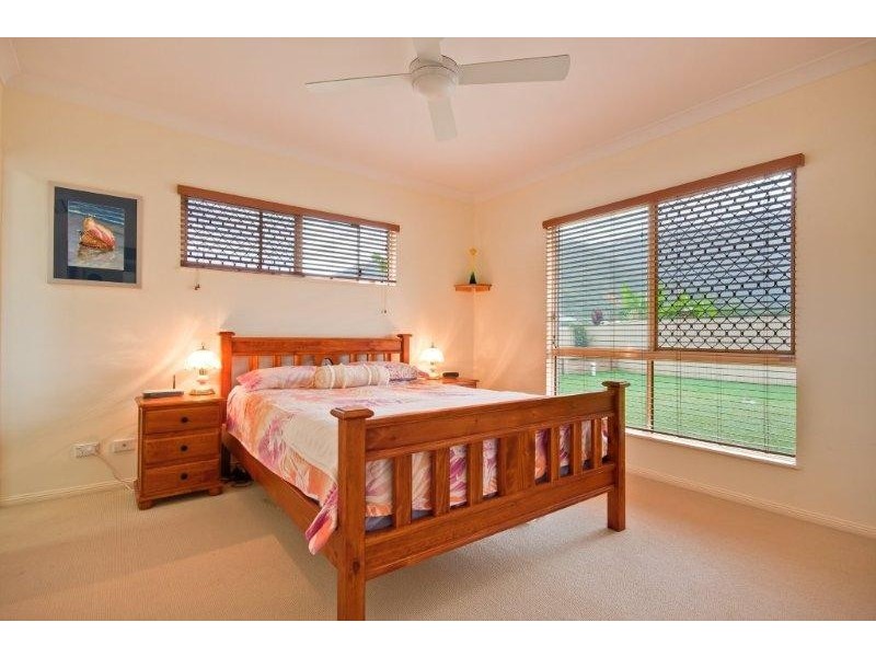 20 Kippin Close, Redlynch QLD 4870