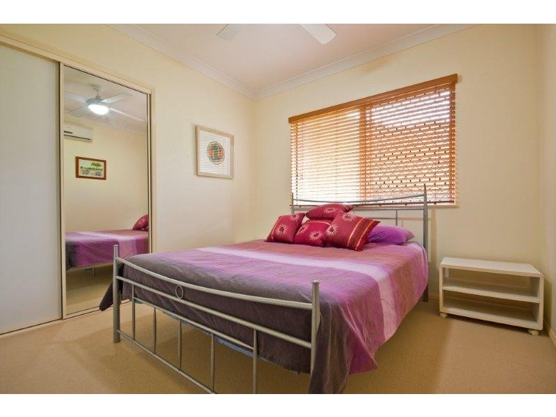 20 Kippin Close, Redlynch QLD 4870