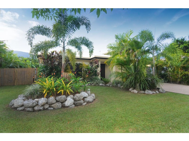 3 Lum Jim Street, Redlynch QLD 4870