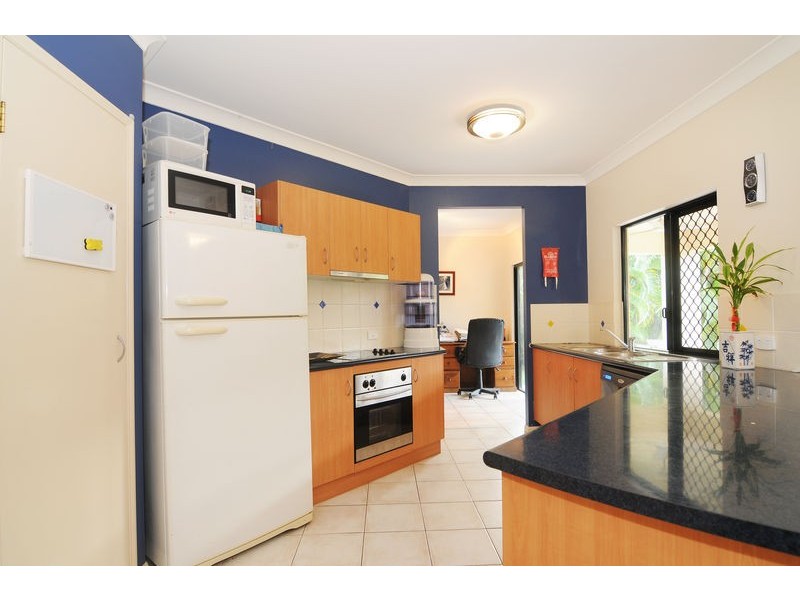 3 Lum Jim Street, Redlynch QLD 4870