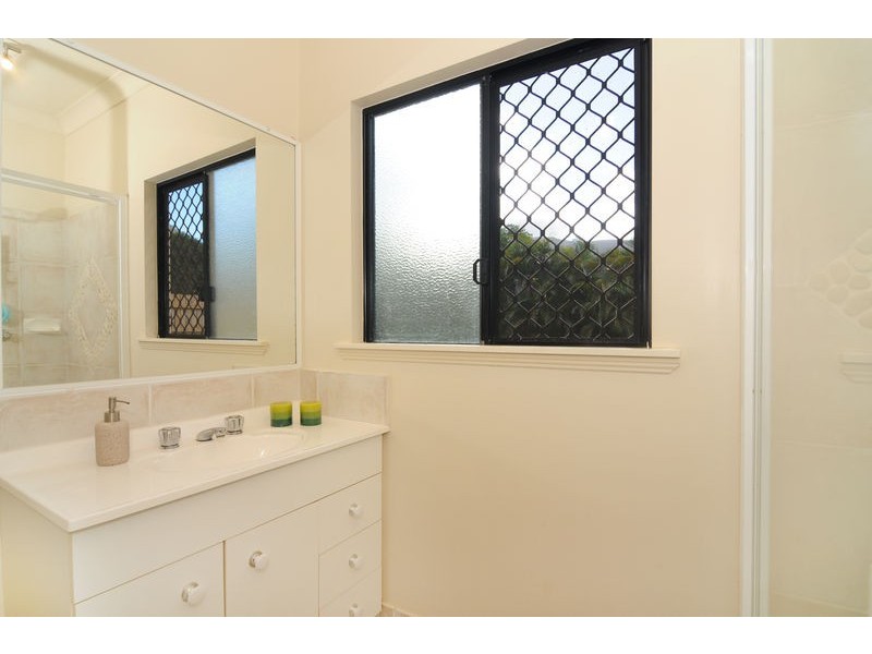 3 Lum Jim Street, Redlynch QLD 4870