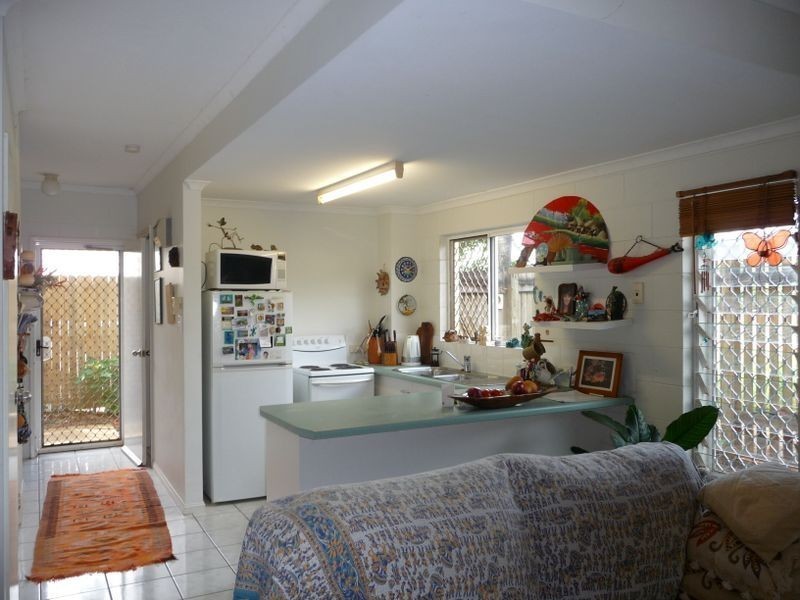 8/8 Short Street, Redlynch QLD 4870