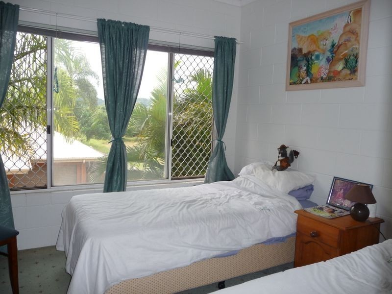 8/8 Short Street, Redlynch QLD 4870