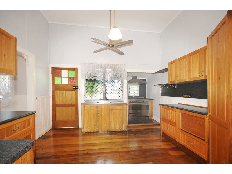 2A Martin Street, Freshwater QLD 4870