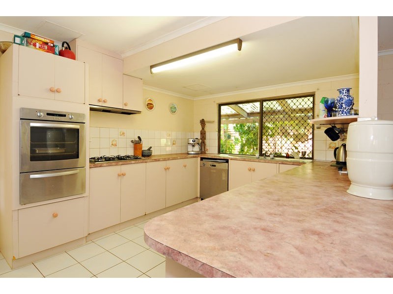6 Saidor Close, Trinity Beach QLD 4879