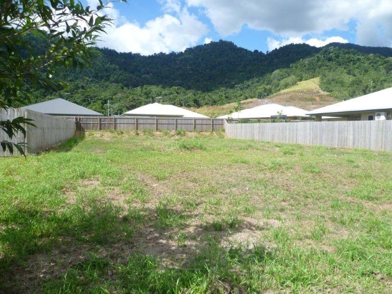 16 Heysen Close, Redlynch QLD 4870