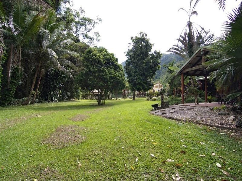 Lot 9 Zanzoo Close, Redlynch QLD 4870