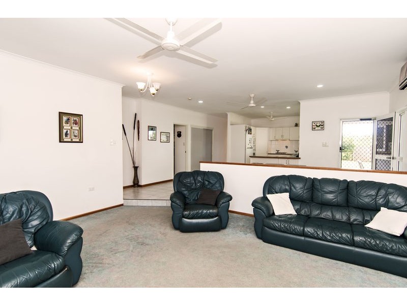 10 Atlas Close, Smithfield QLD 4878