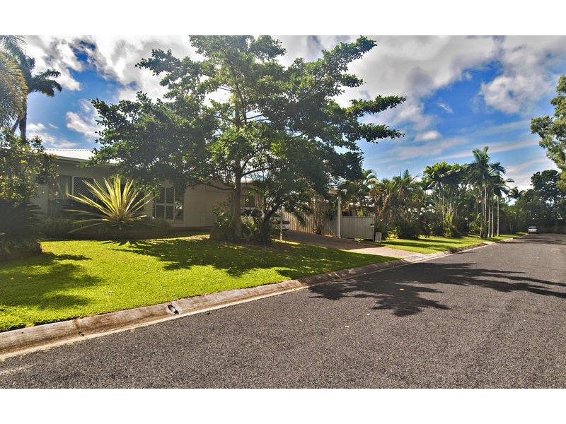 10 Atlas Close, Smithfield QLD 4878