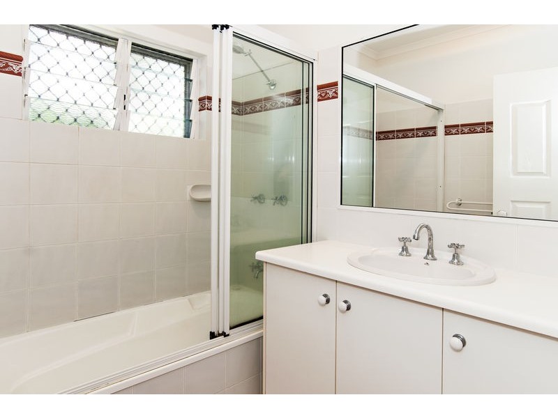 25 Flindersia Street, Redlynch QLD 4870