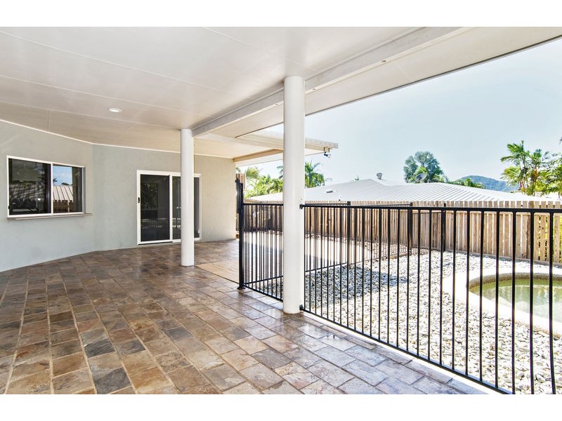 25 Flindersia Street, Redlynch QLD 4870