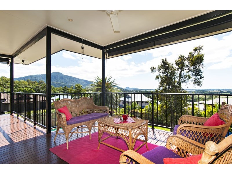 1 Red Siris Close, Redlynch QLD 4870