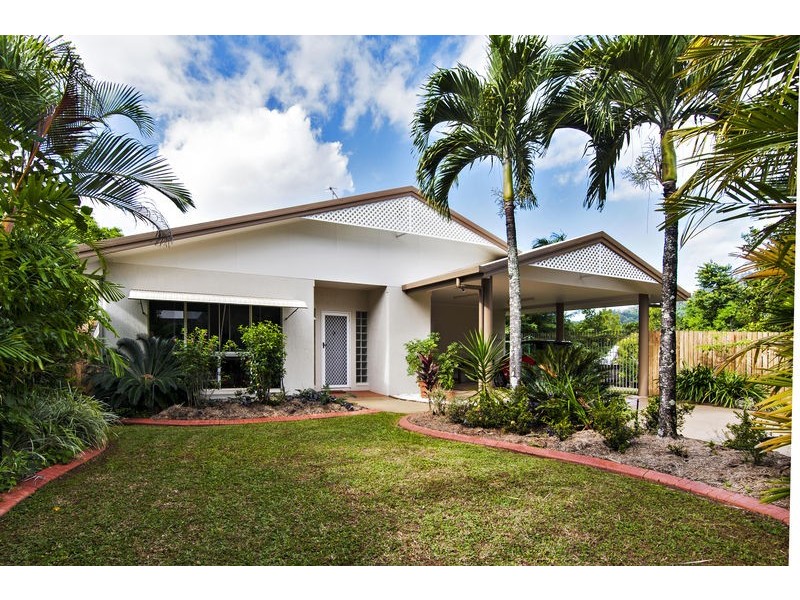 13 Elkhorn Close, Redlynch QLD 4870