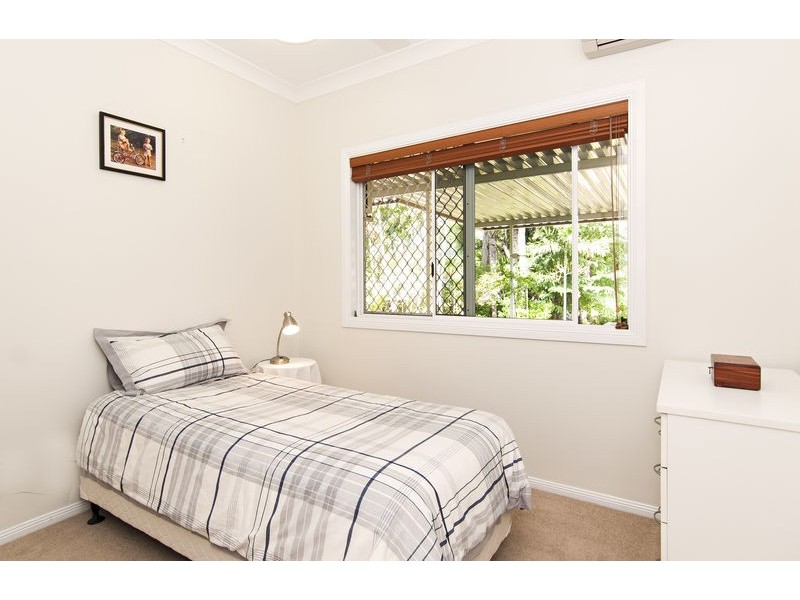 13 Elkhorn Close, Redlynch QLD 4870