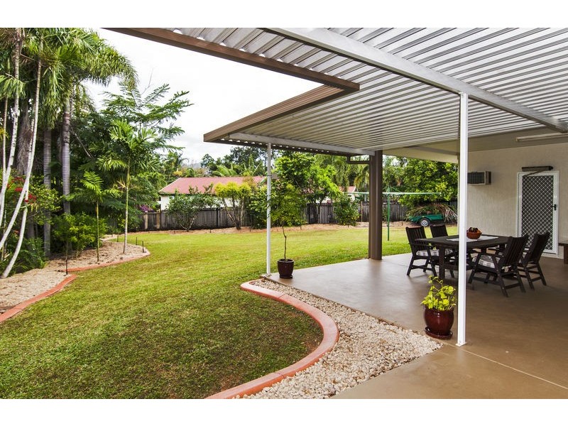 13 Elkhorn Close, Redlynch QLD 4870