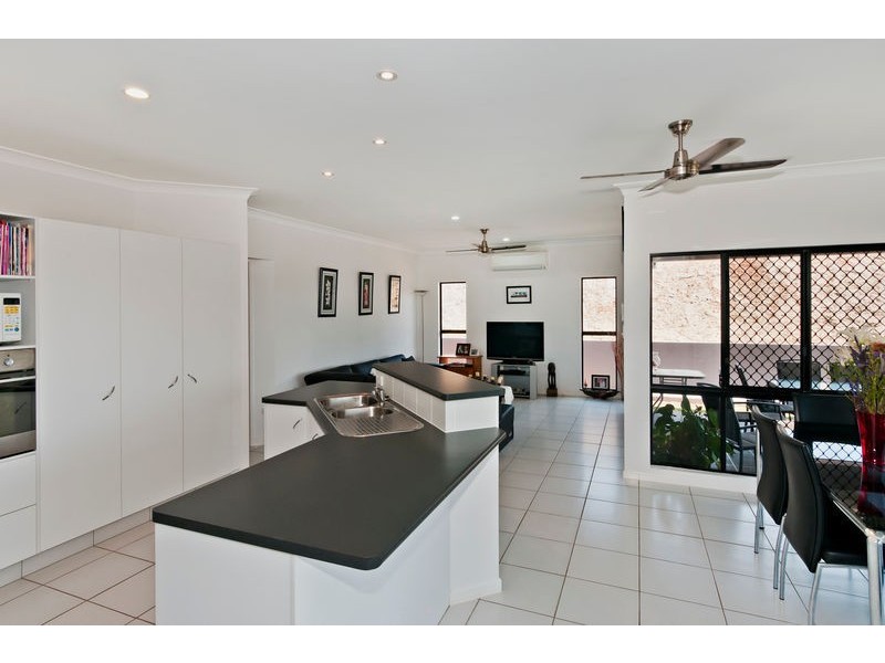 48 Flindersia Street, Redlynch QLD 4870