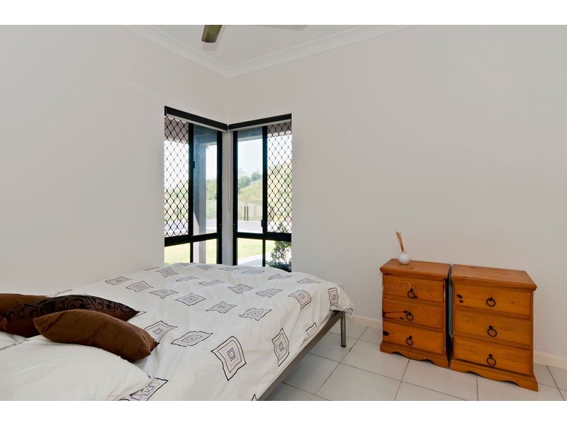 48 Flindersia Street, Redlynch QLD 4870