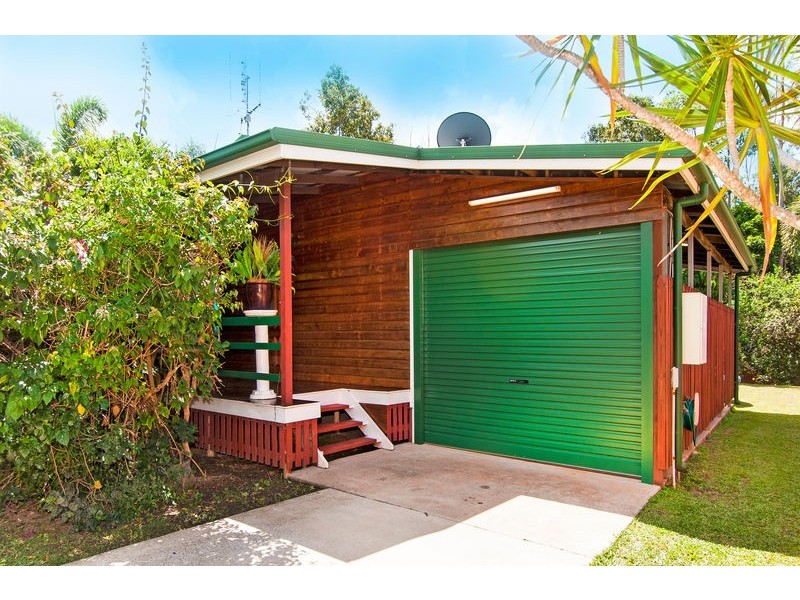 48 Cowley Street, Kamerunga QLD 4870