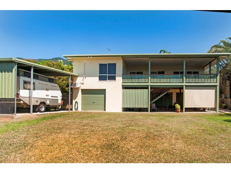 12 Albizia Close, Redlynch QLD 4870