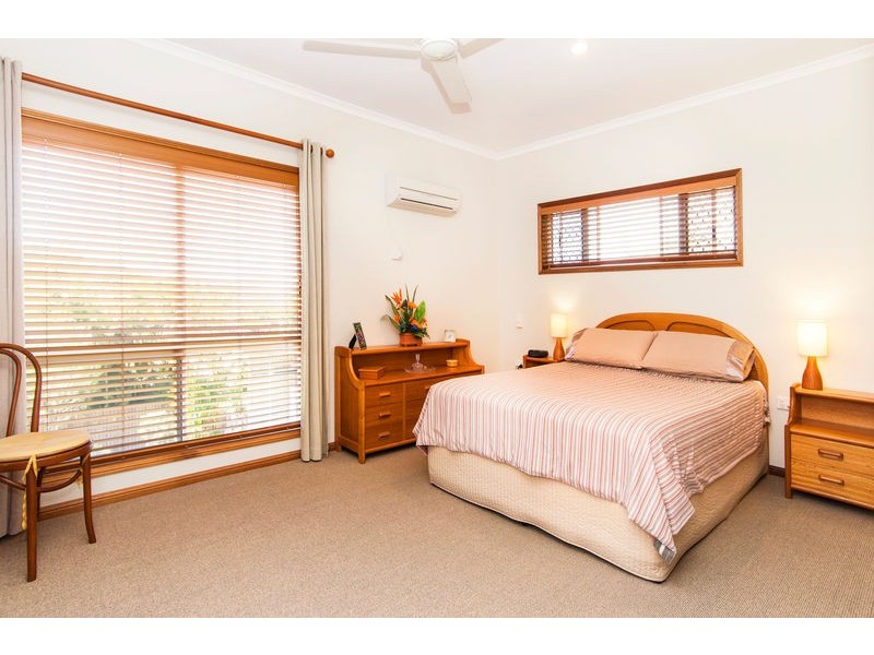 12 Albizia Close, Redlynch QLD 4870