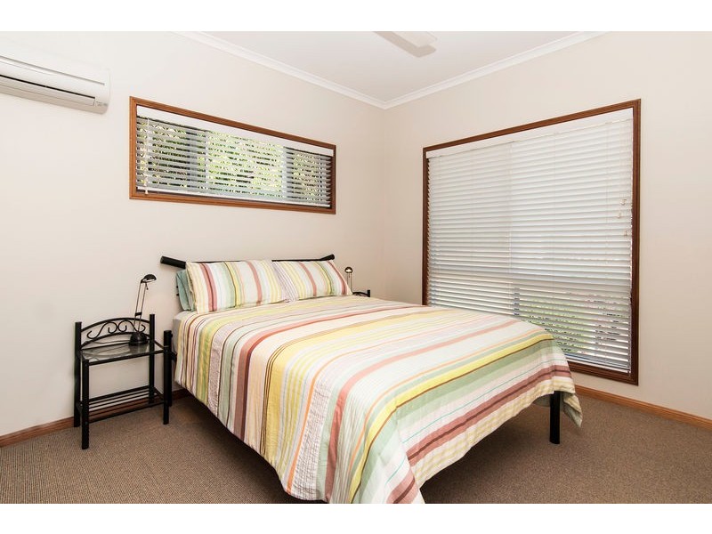 12 Albizia Close, Redlynch QLD 4870
