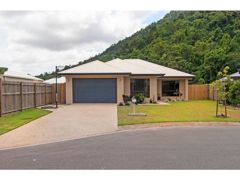 15 Kippin Close, Redlynch QLD 4870