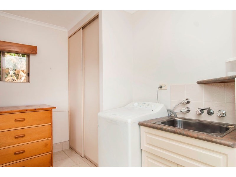 4 Callitris Street, Redlynch QLD 4870