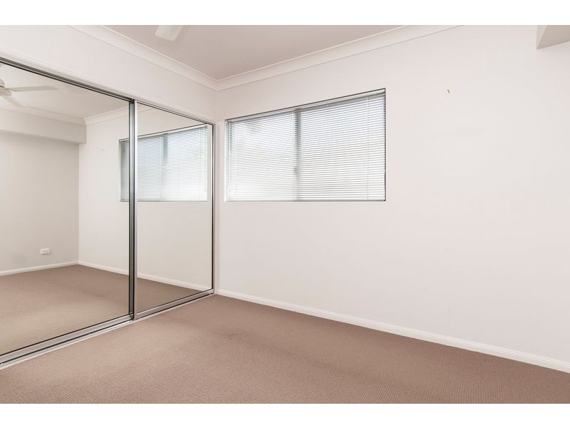 28/40-46 Intake Road, Redlynch QLD 4870