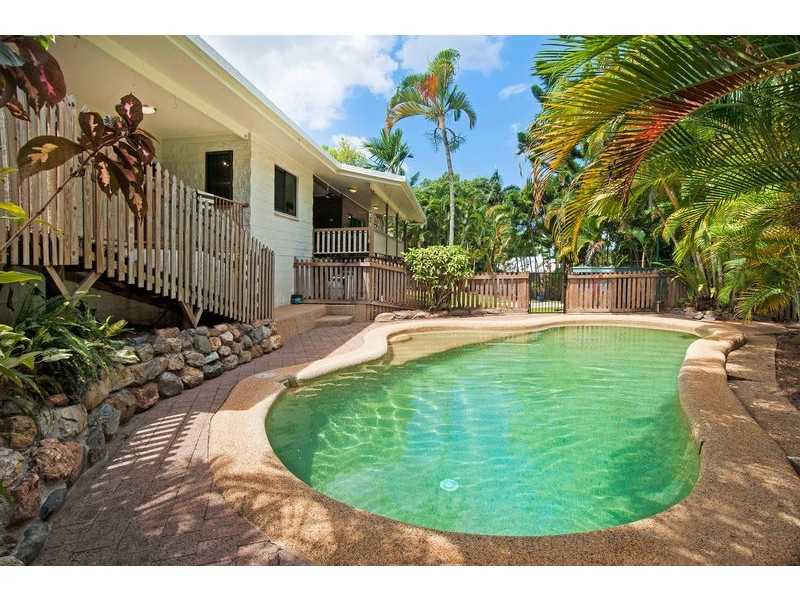 5 Willandra Court, Caravonica QLD 4878
