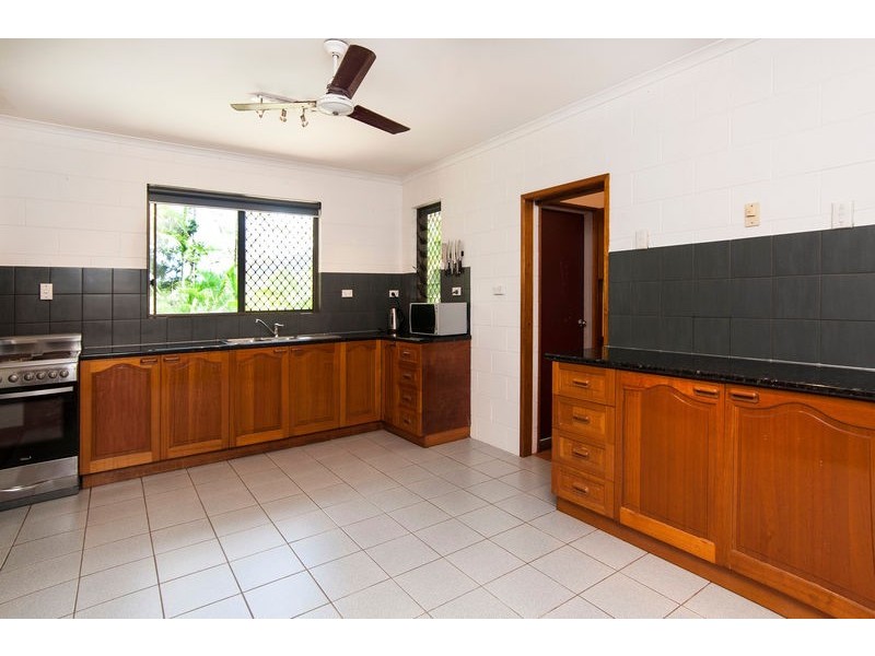 5 Willandra Court, Caravonica QLD 4878