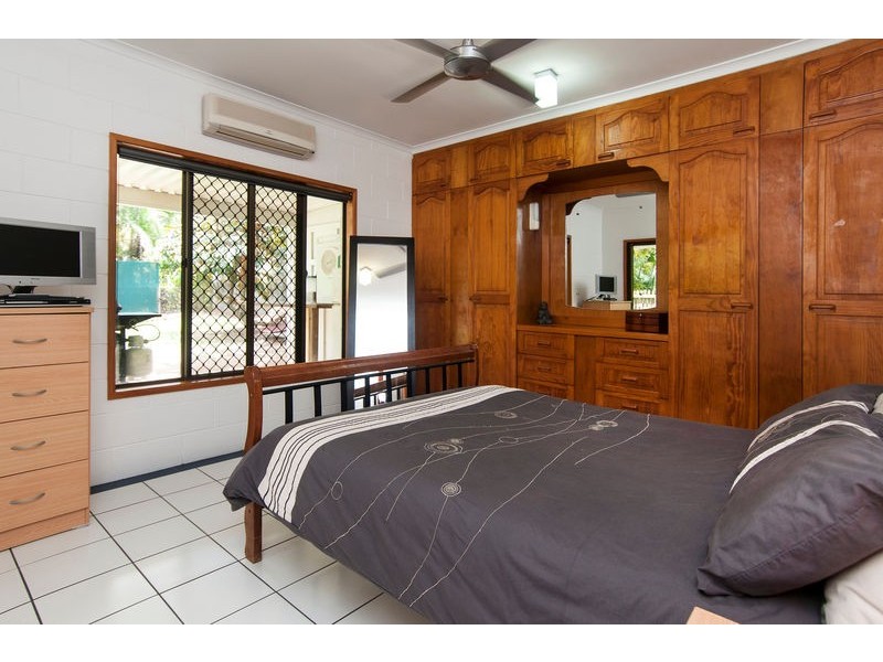 5 Willandra Court, Caravonica QLD 4878