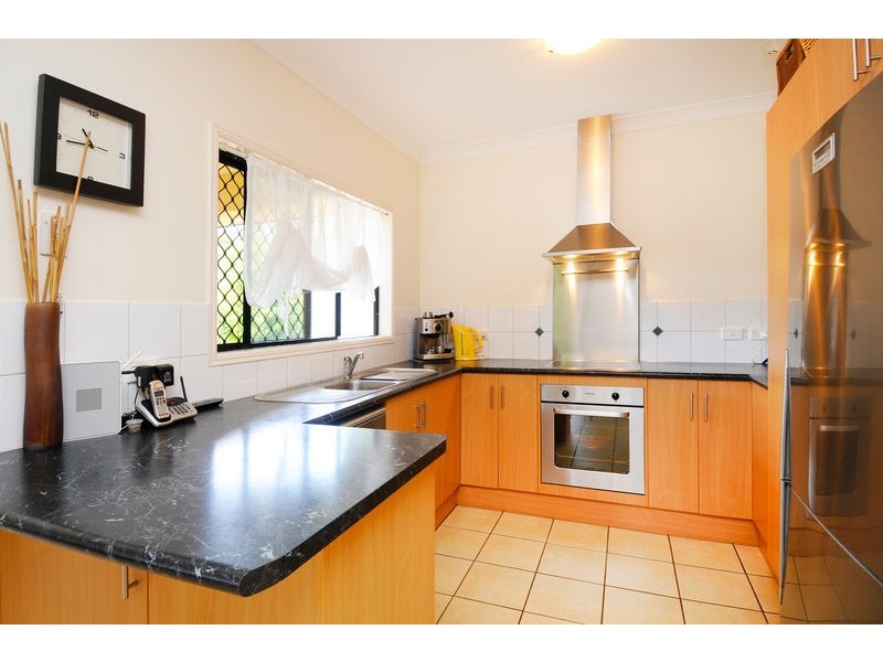 31 Lillipilli Street, Redlynch QLD 4870