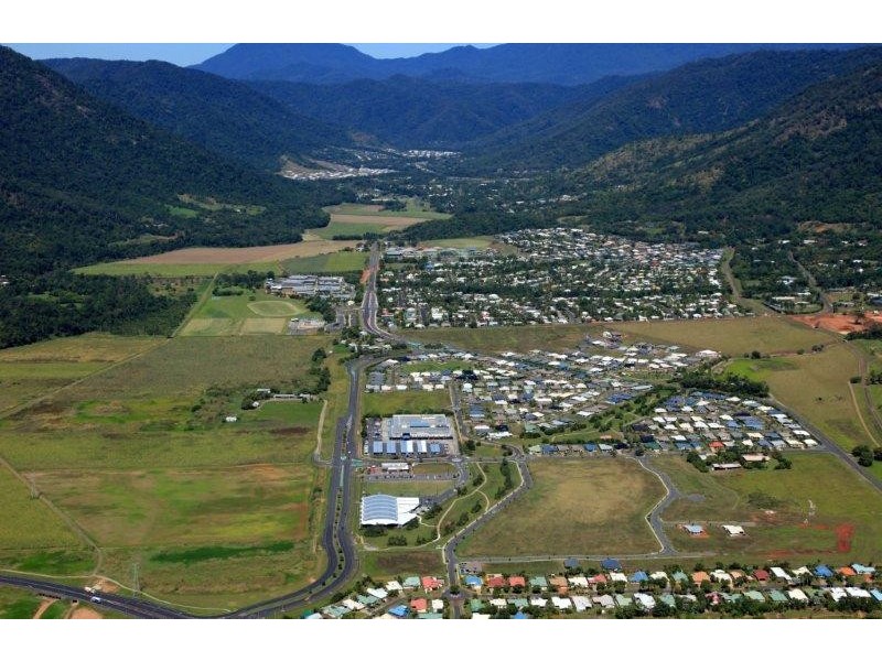 31 Lillipilli Street, Redlynch QLD 4870