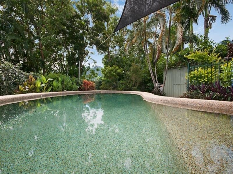 45 Michaelangelo Drive, Redlynch QLD 4870