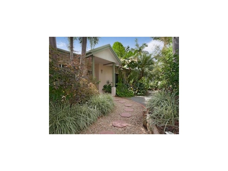 45 Michaelangelo Drive, Redlynch QLD 4870