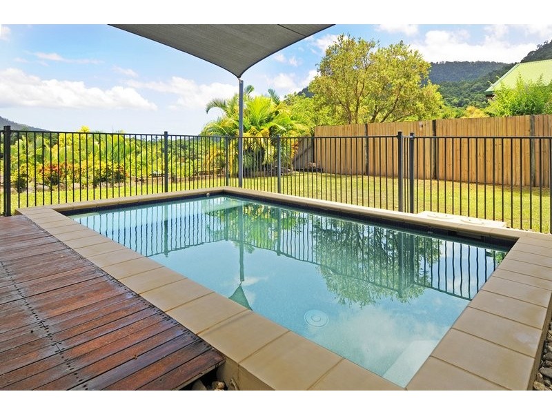 6 Royce Street, Redlynch QLD 4870