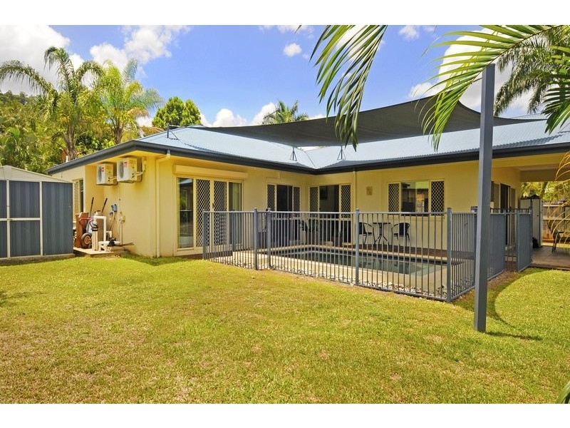 6 Royce Street, Redlynch QLD 4870