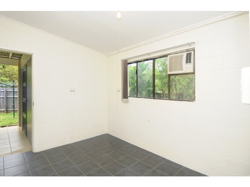 2 Melinga Close, Caravonica QLD 4878