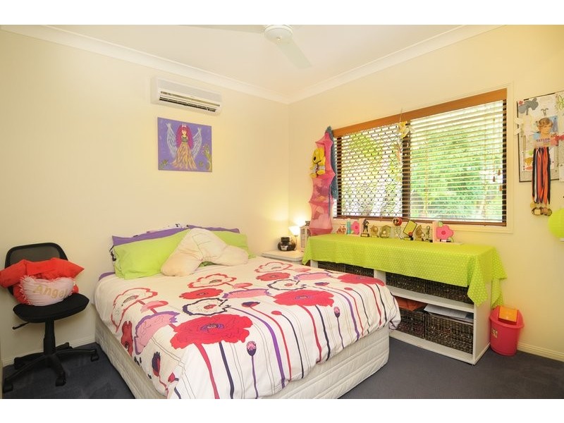 22 William Hickey Close, Redlynch QLD 4870