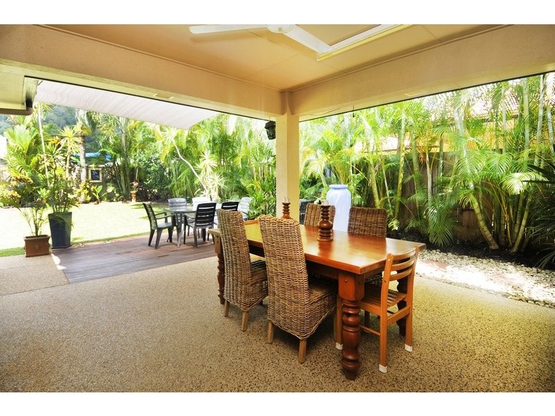 22 William Hickey Close, Redlynch QLD 4870