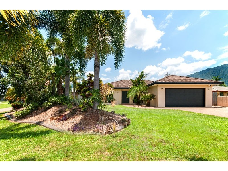 4 Caneland Court, Redlynch QLD 4870