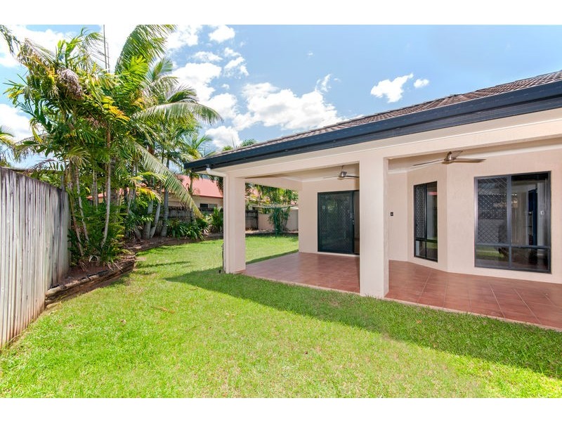 4 Caneland Court, Redlynch QLD 4870