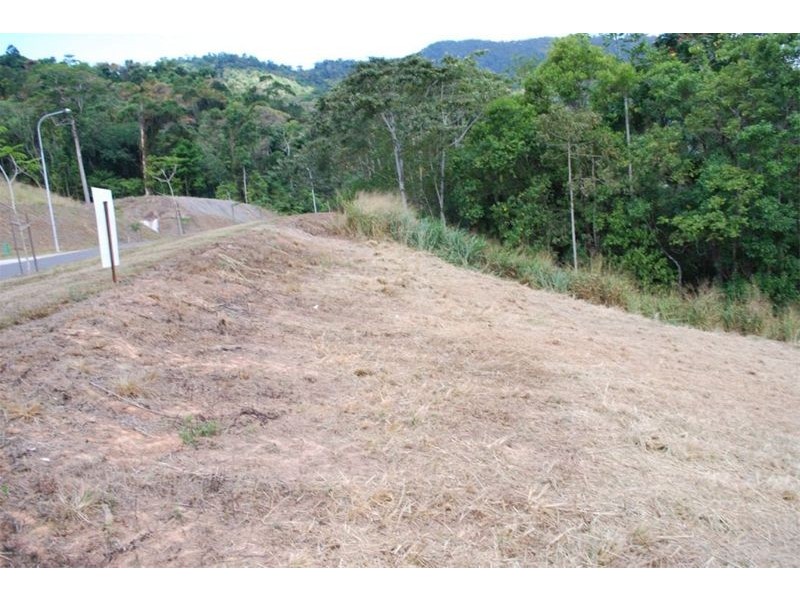 41-43 Xavier Herbert Drive, Redlynch QLD 4870