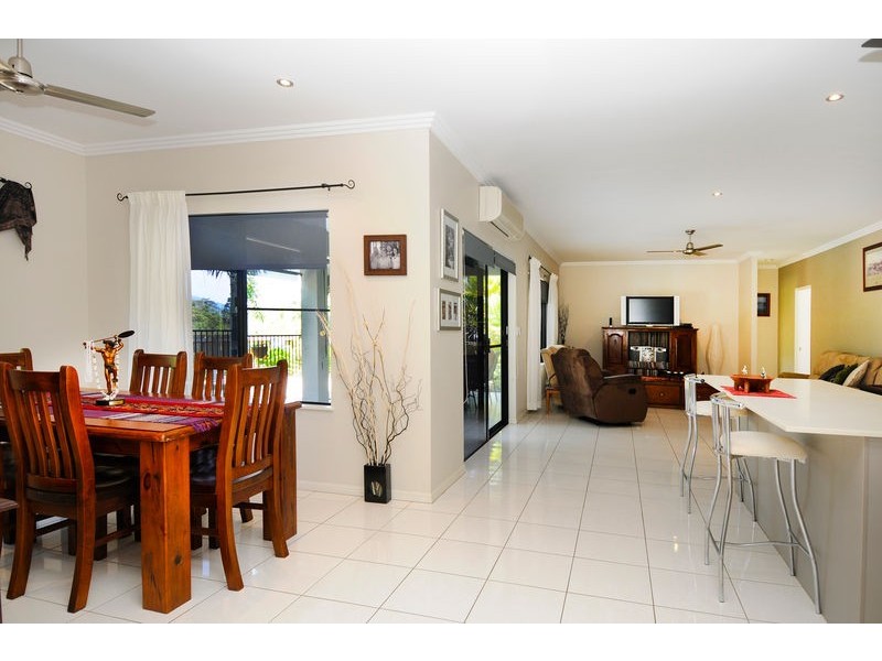 14 Lum Jim Street, Redlynch QLD 4870