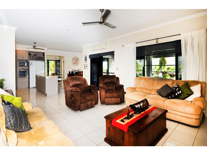 14 Lum Jim Street, Redlynch QLD 4870