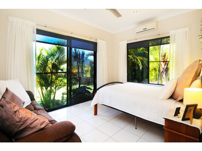 14 Lum Jim Street, Redlynch QLD 4870