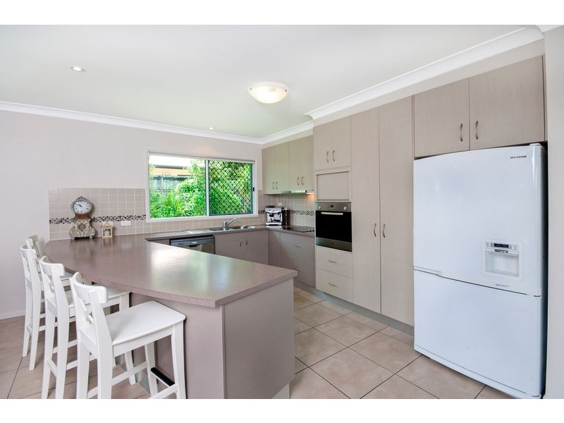 29 John Malcolm Street, Redlynch QLD 4870