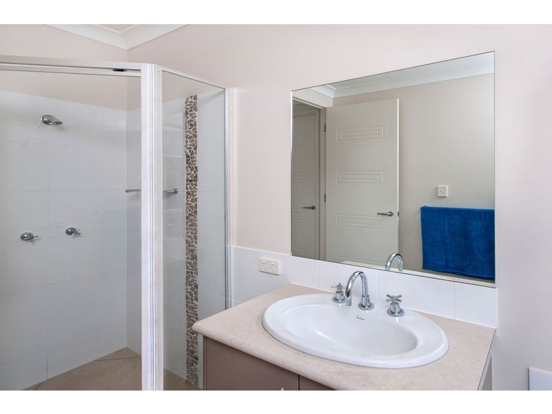 29 John Malcolm Street, Redlynch QLD 4870