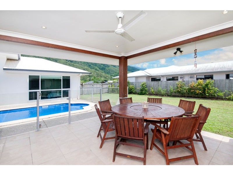 29 John Malcolm Street, Redlynch QLD 4870