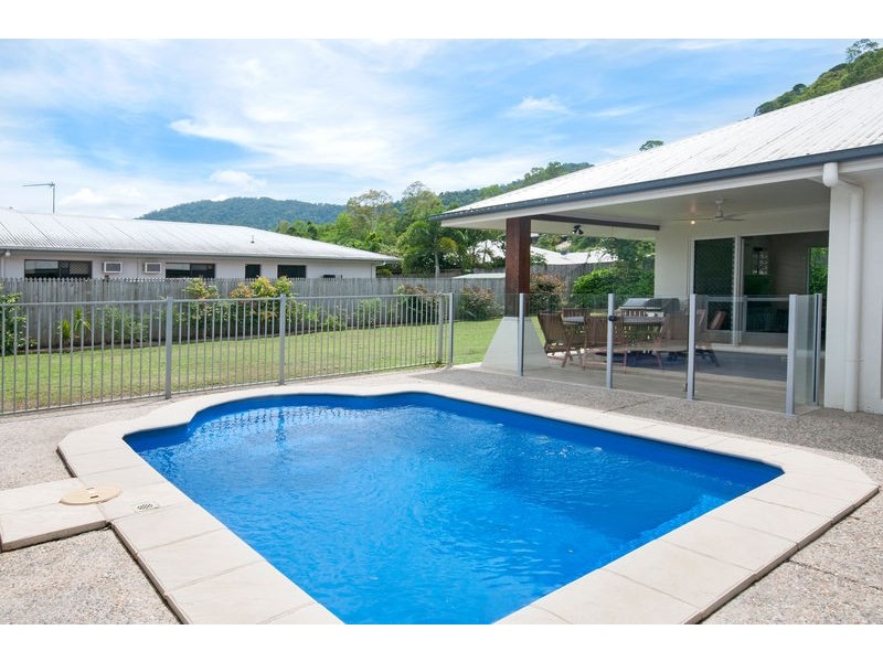 29 John Malcolm Street, Redlynch QLD 4870
